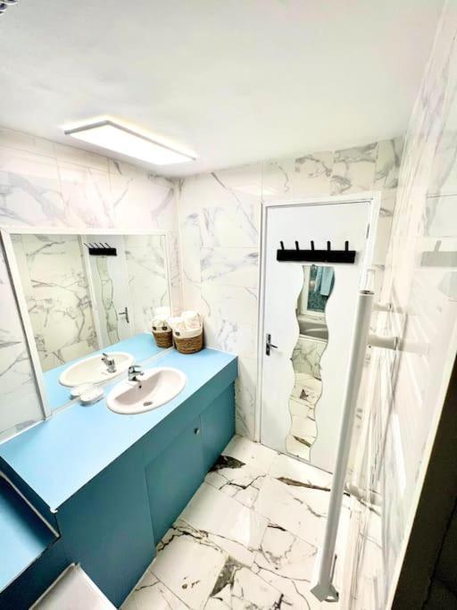Appartement A Paris อีวรี-ซูร์-แซ็น ภายนอก รูปภาพ
